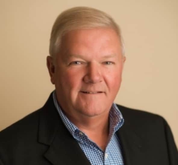 Land Listing Agent Photo