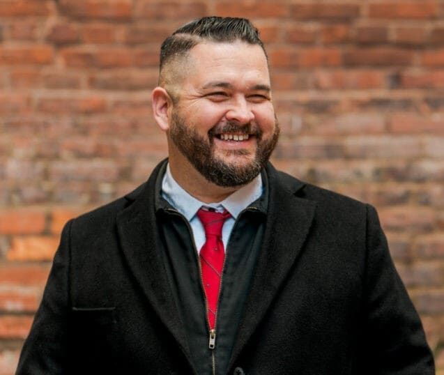 Land Listing Agent Photo