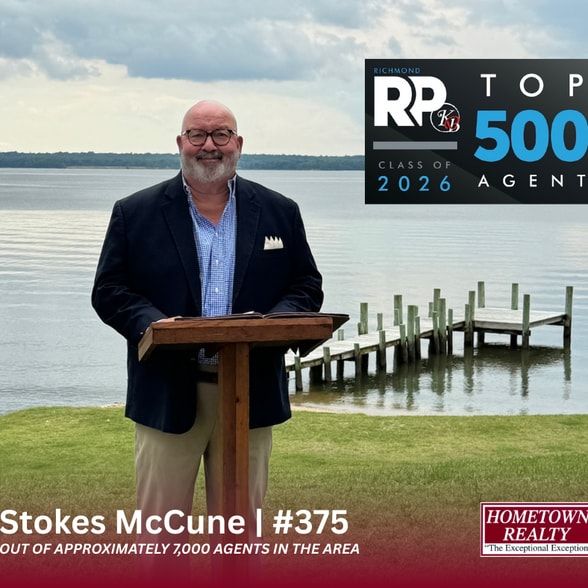 Land Listing Agent Photo