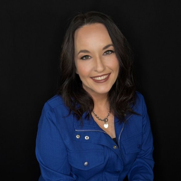 Land Listing Agent Photo