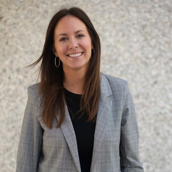 Land Listing Agent Photo