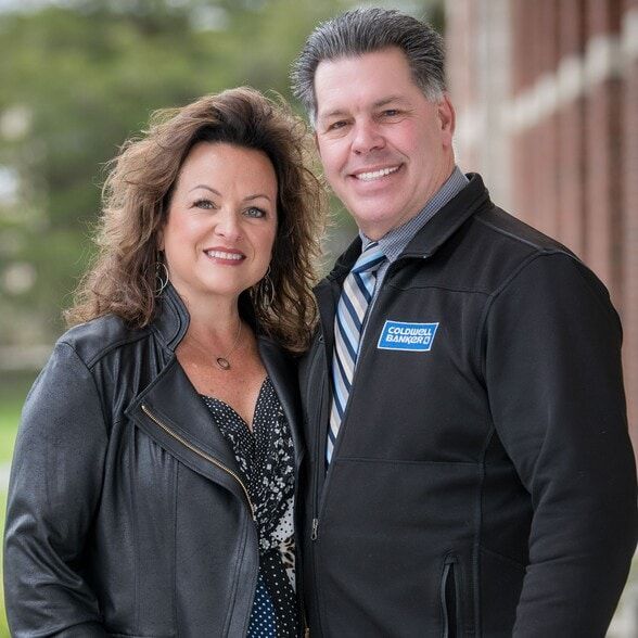 Land Listing Agent Photo