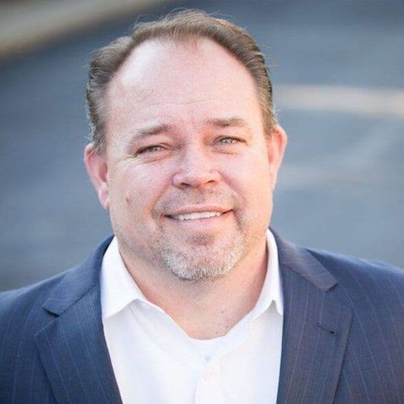 Land Listing Agent Photo