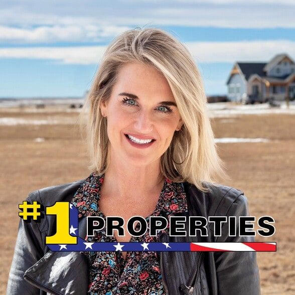 Land Listing Agent Photo