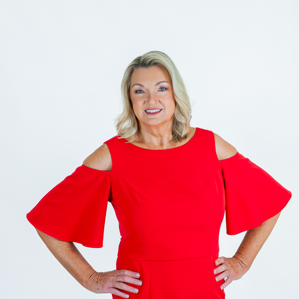 Land Listing Agent Photo