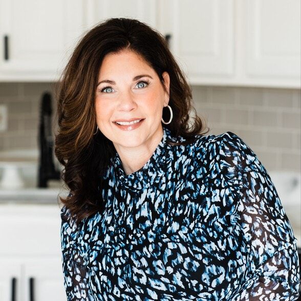 Land Listing Agent Photo