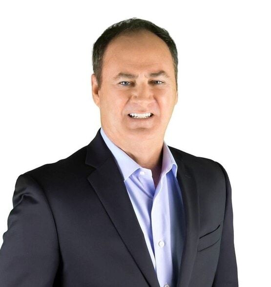 Land Listing Agent Photo