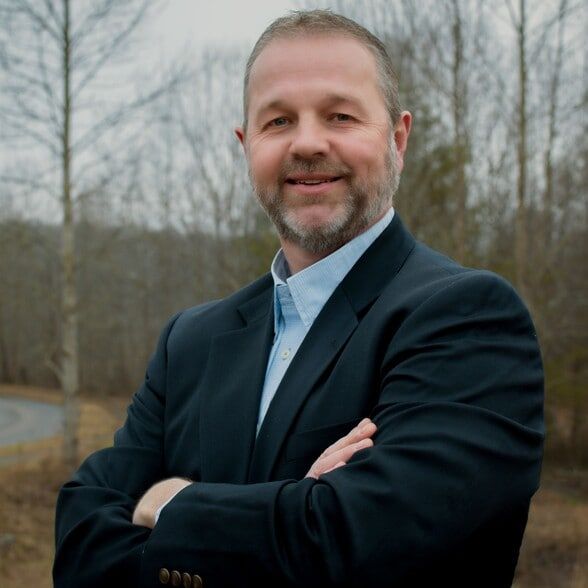 Land Listing Agent Photo