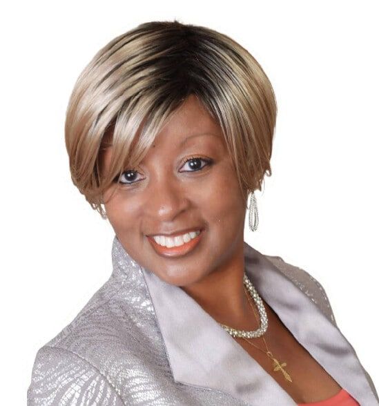 Land Listing Agent Photo