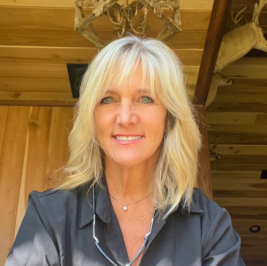 Land Listing Agent Photo