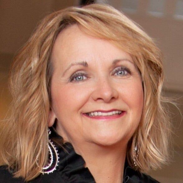 Land Listing Agent Photo