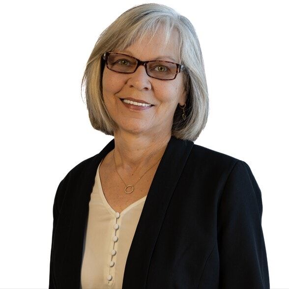 Land Listing Agent Photo