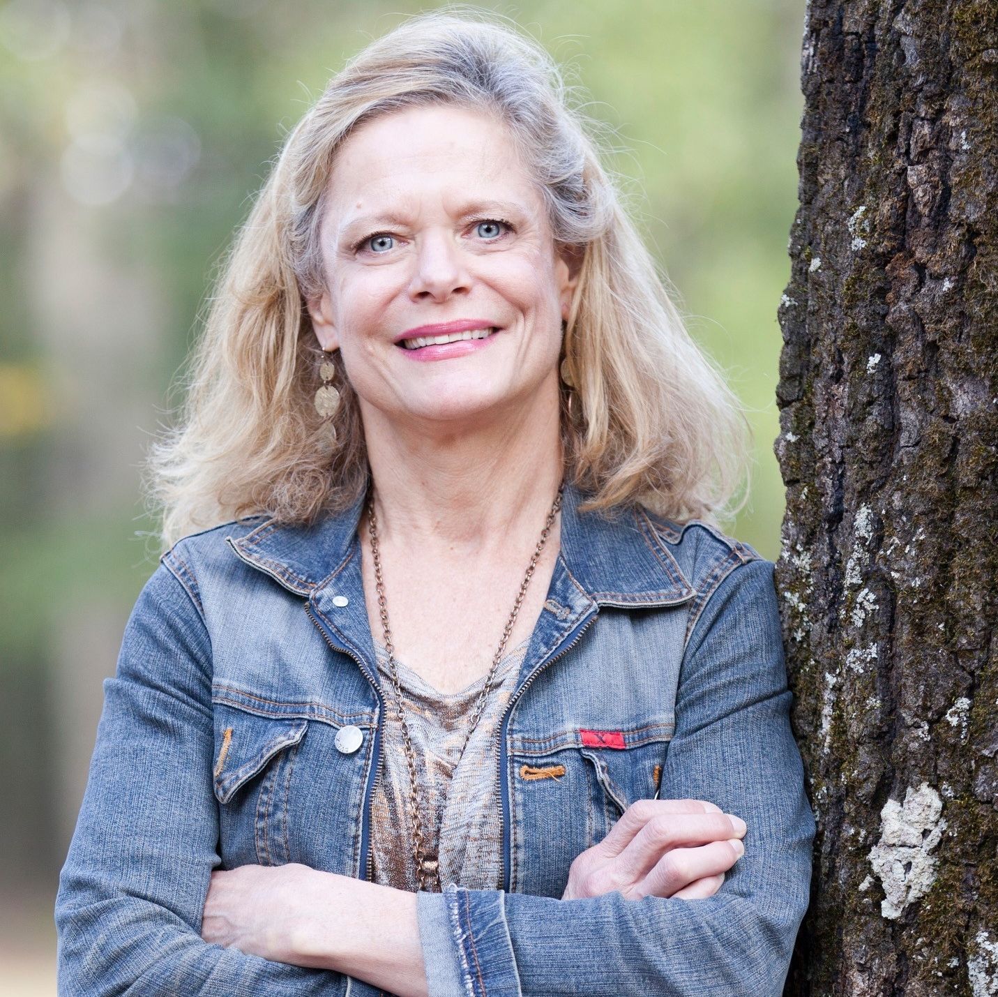 Land Listing Agent Photo