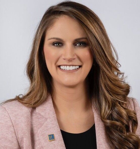 Land Listing Agent Photo