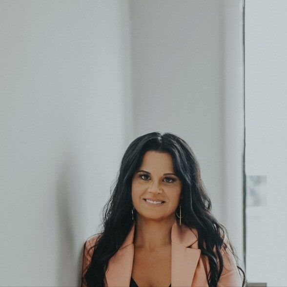 Land Listing Agent Photo