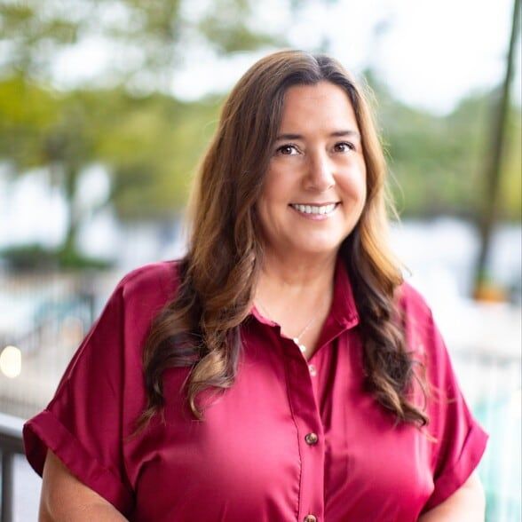 Land Listing Agent Photo