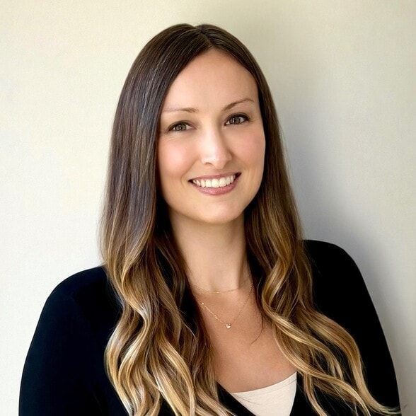 Land Listing Agent Photo