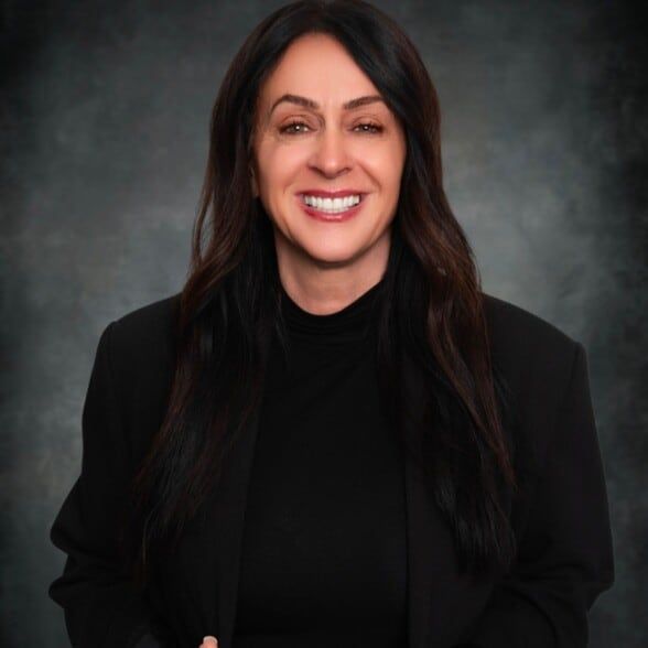 Land Listing Agent Photo