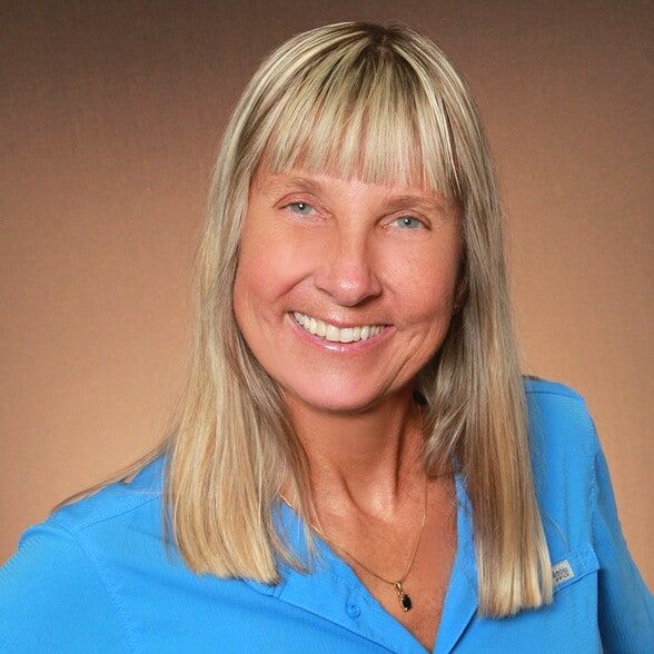 Land Listing Agent Photo