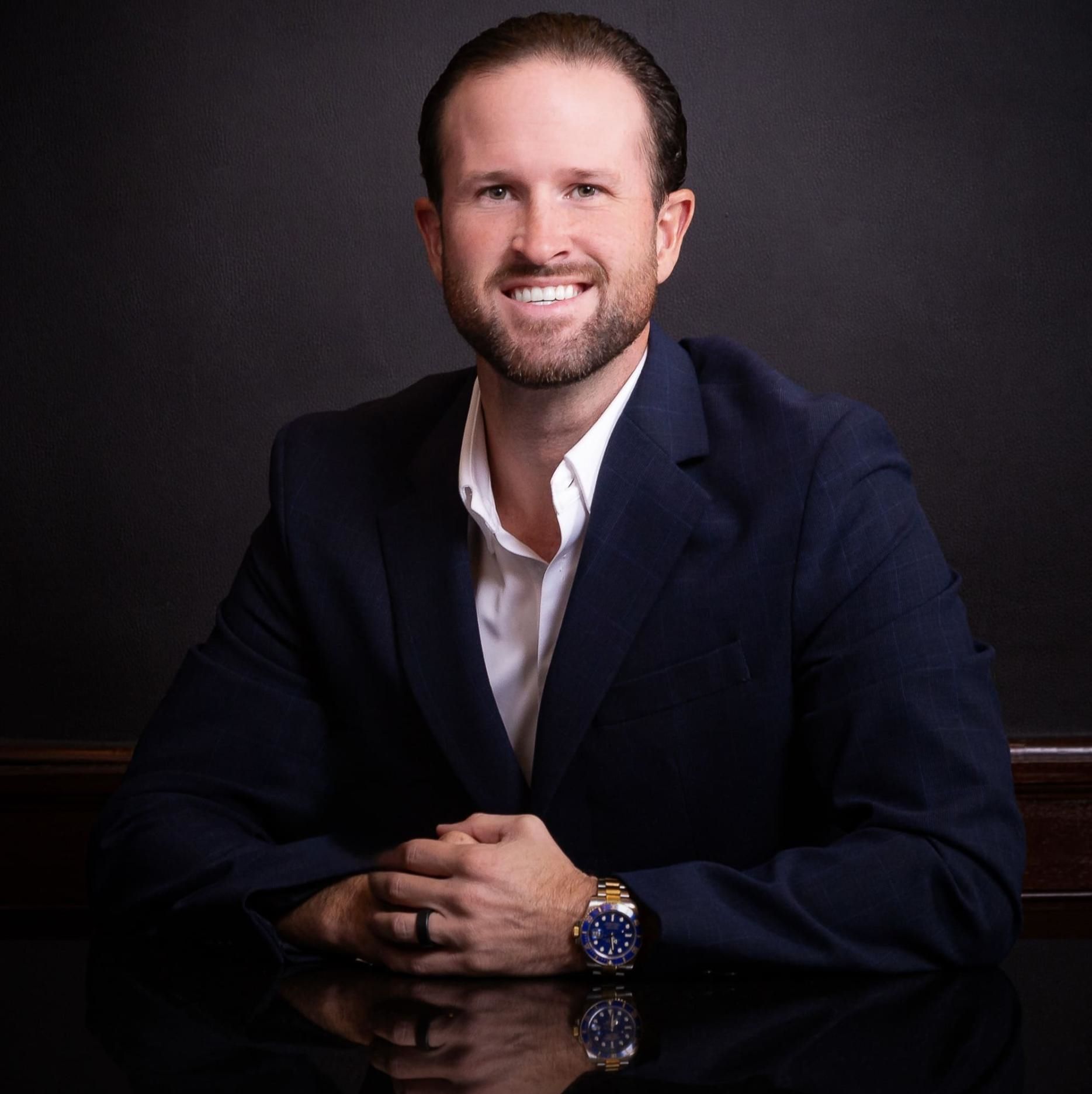 Land Listing Agent Photo