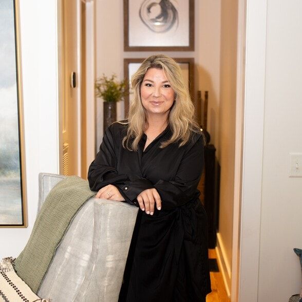 Land Listing Agent Photo