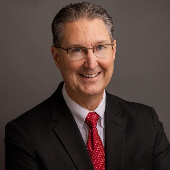 Land Listing Agent Photo