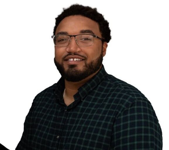 Land Listing Agent Photo