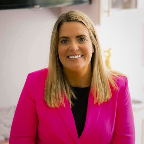 Land Listing Agent Photo