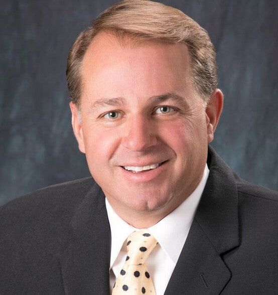 Land Listing Agent Photo