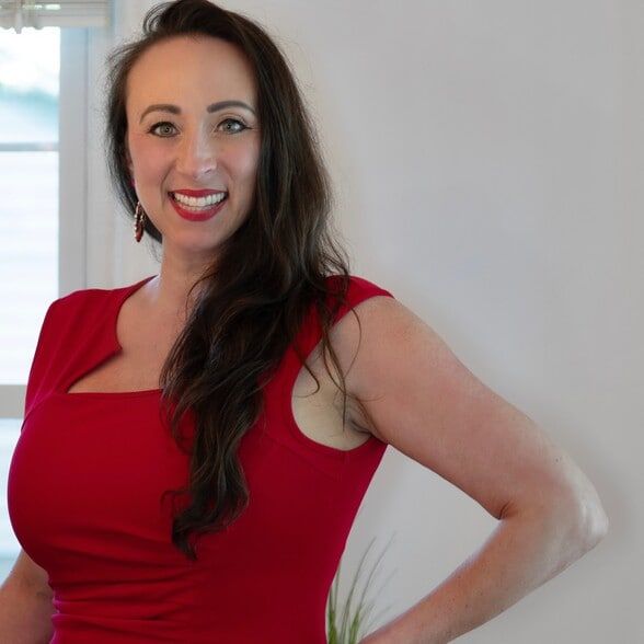 Land Listing Agent Photo