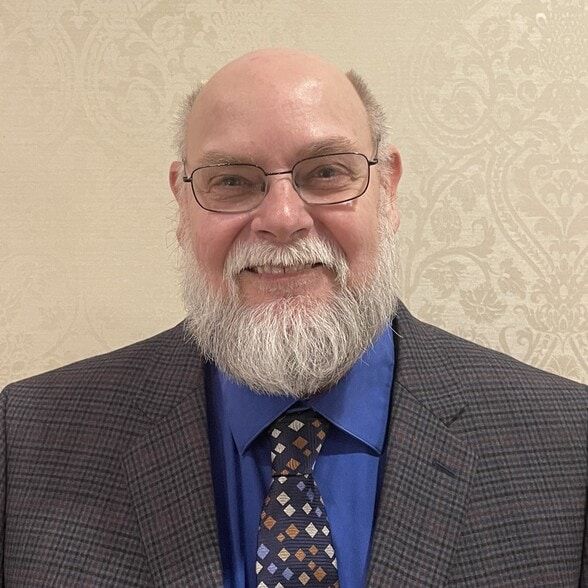 Land Listing Agent Photo