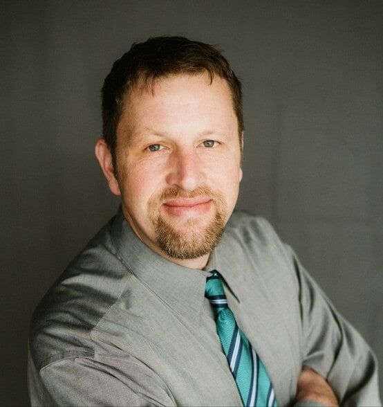 Land Listing Agent Photo