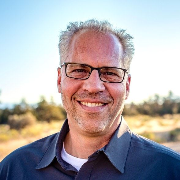 Land Listing Agent Photo