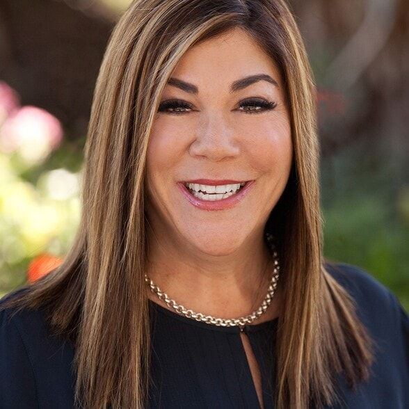 Land Listing Agent Photo