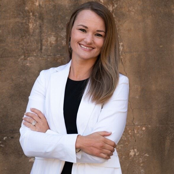 Land Listing Agent Photo