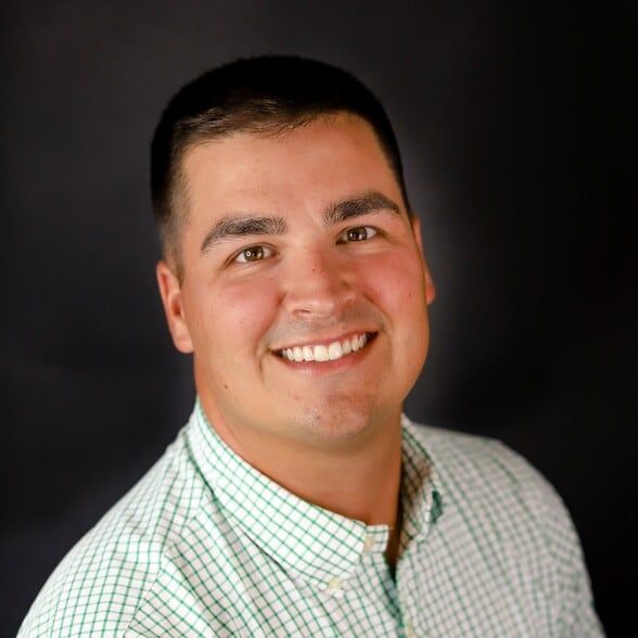 Land Listing Agent Photo