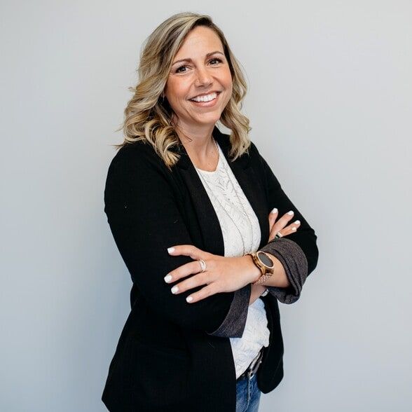 Land Listing Agent Photo