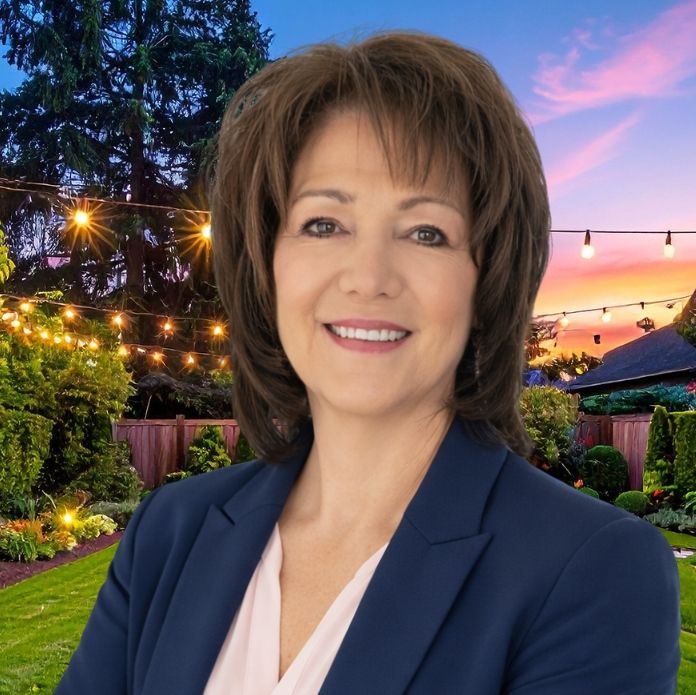 Land Listing Agent Photo