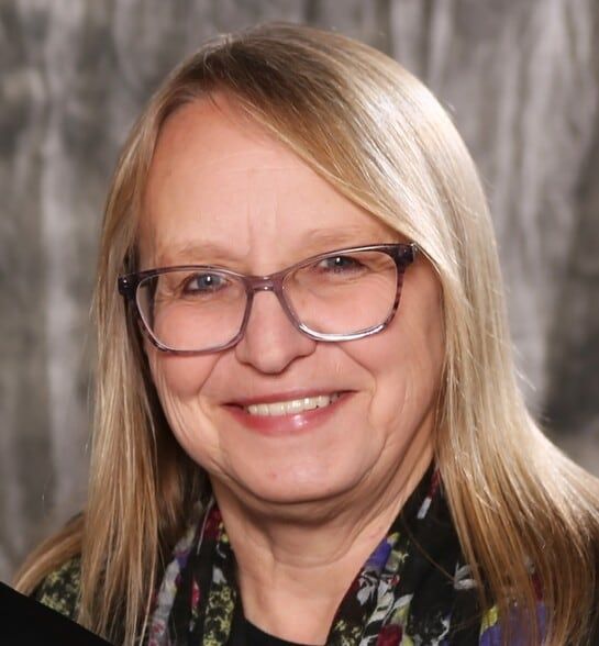 Land Listing Agent Photo