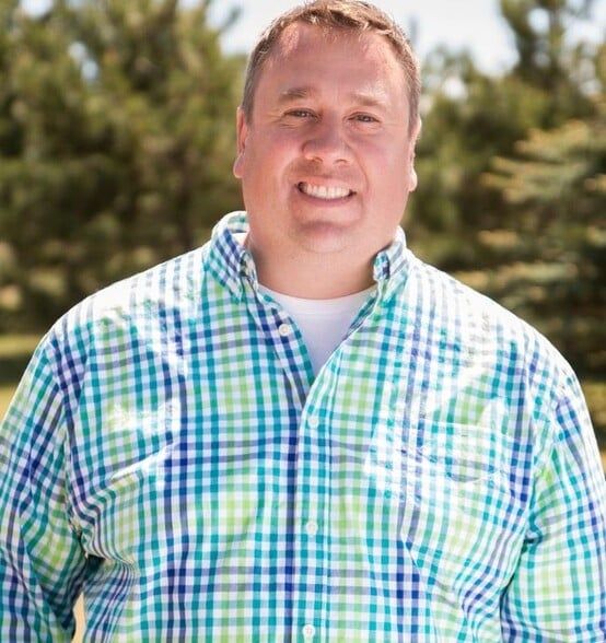 Land Listing Agent Photo