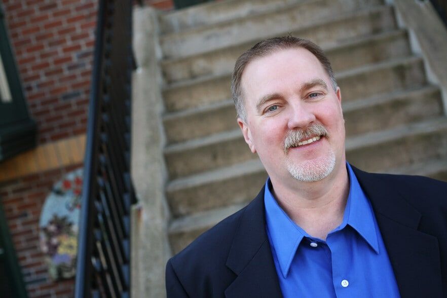 Land Listing Agent Photo