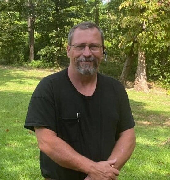 Land Listing Agent Photo