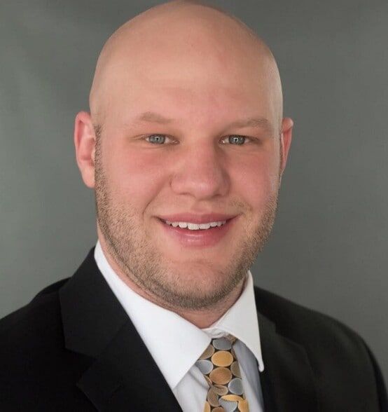 Land Listing Agent Photo