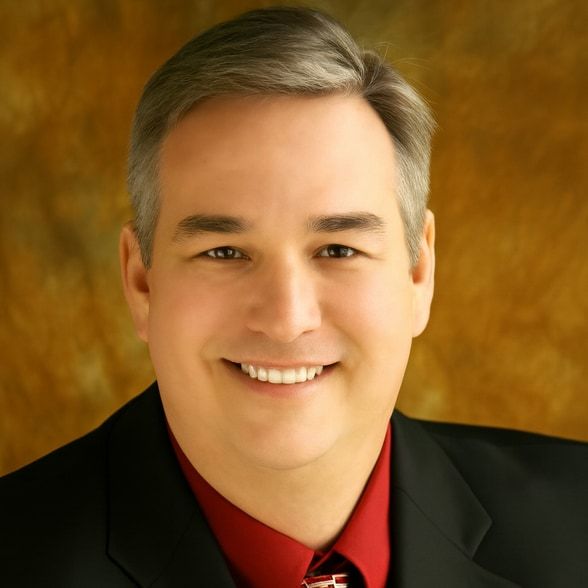 Land Listing Agent Photo