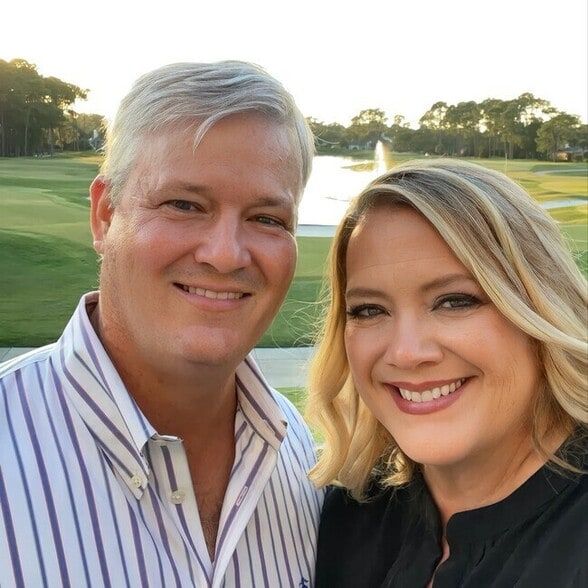 Land Listing Agent Photo