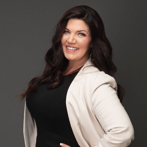 Land Listing Agent Photo