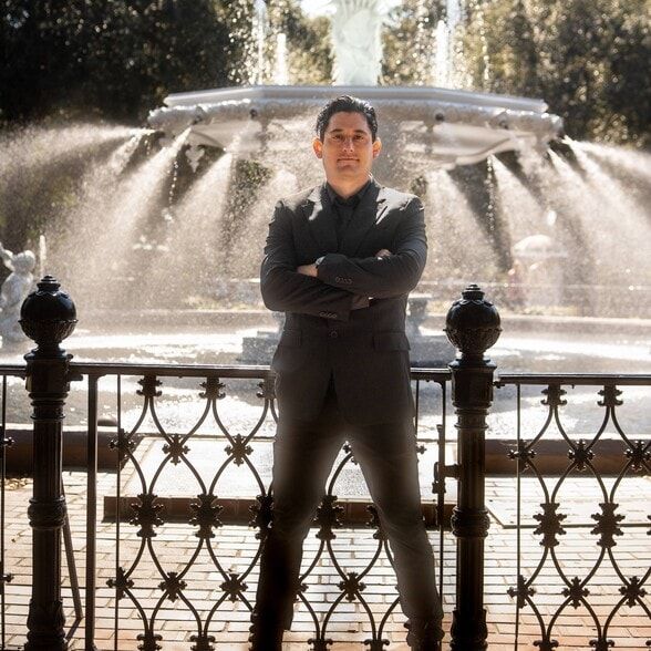 Land Listing Agent Photo