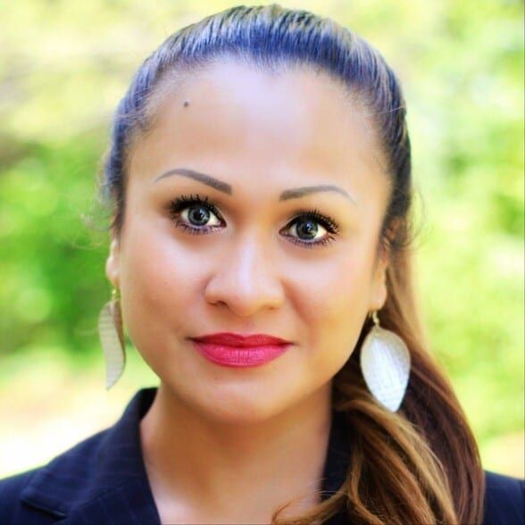 Land Listing Agent Photo