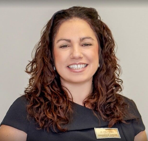 Land Listing Agent Photo