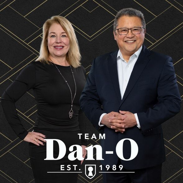 Land Listing Agent Photo